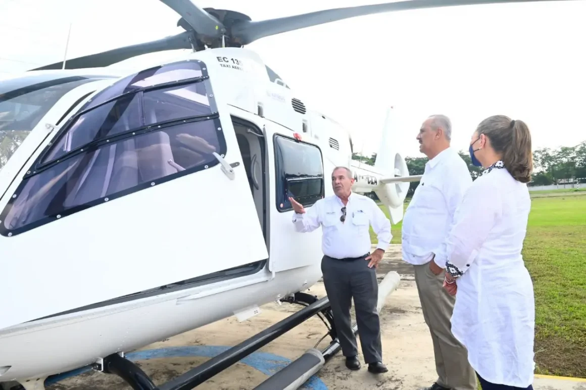 Grupo Cotemar dona helicóptero bimotor al gobierno de Tabasco.